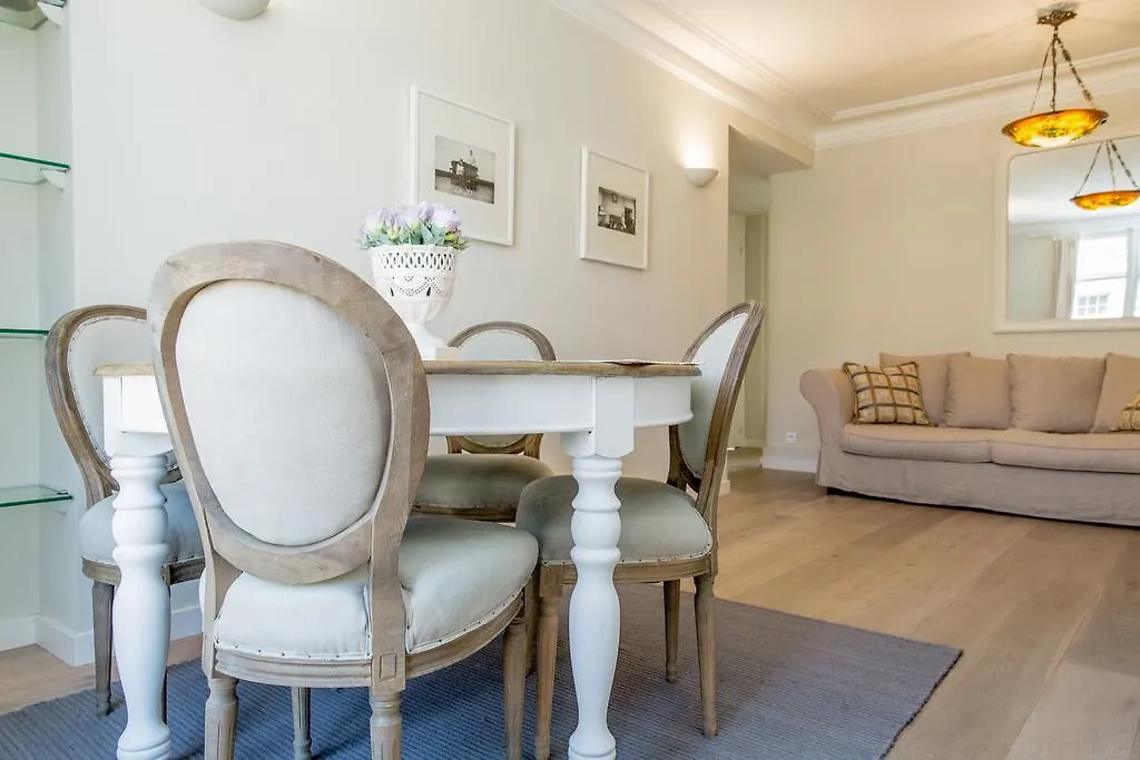 Marais Centre Pompidou Id 233 Apartment Paris
