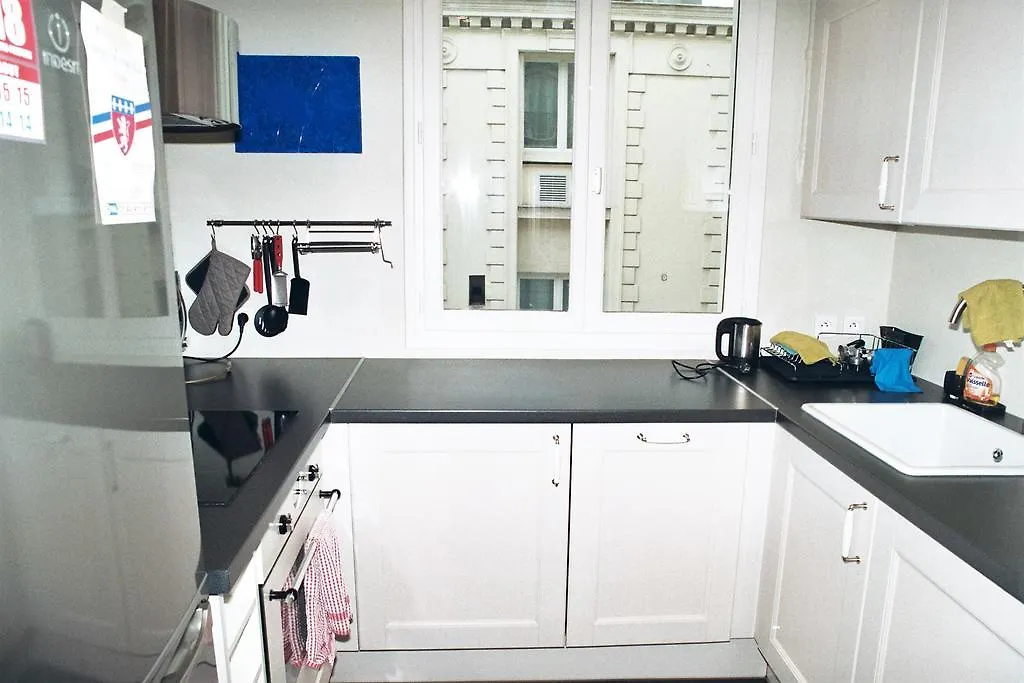 Marais Centre Pompidou Id 233 Apartment *