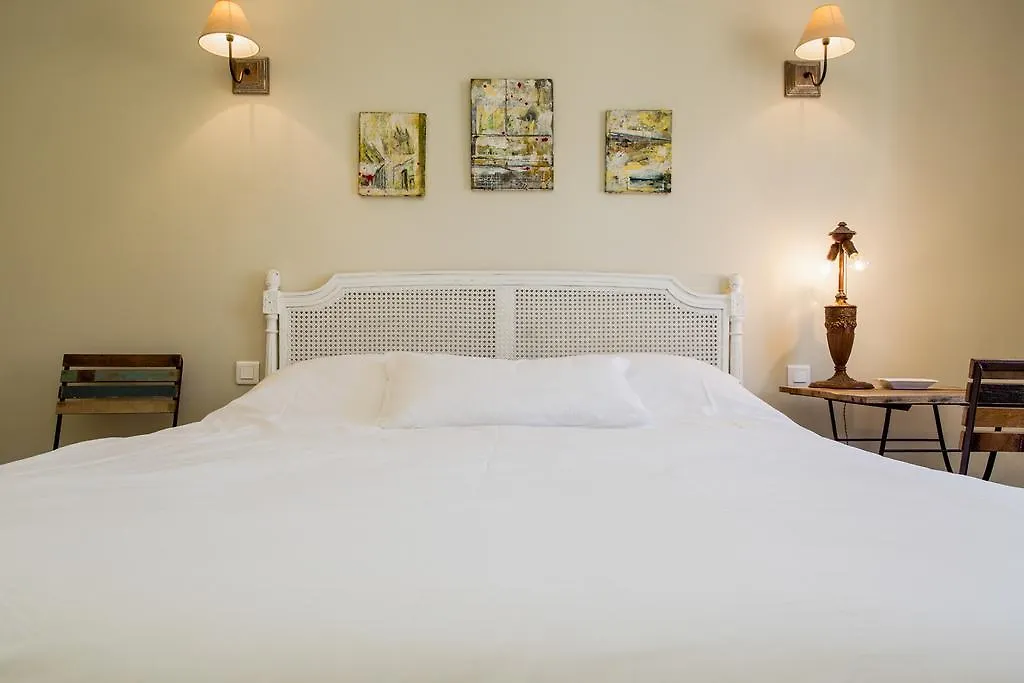 Marais Centre Pompidou Id 233 باريس